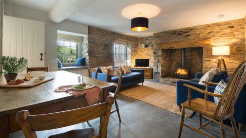 The sitting and dining room at Carver Cottage, Devon